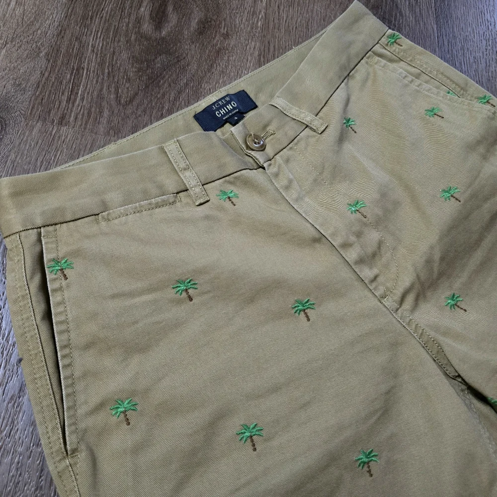 J. Crew Womens‎ Chino Shorts Tan Green Palm Trees Embroidery Size 4